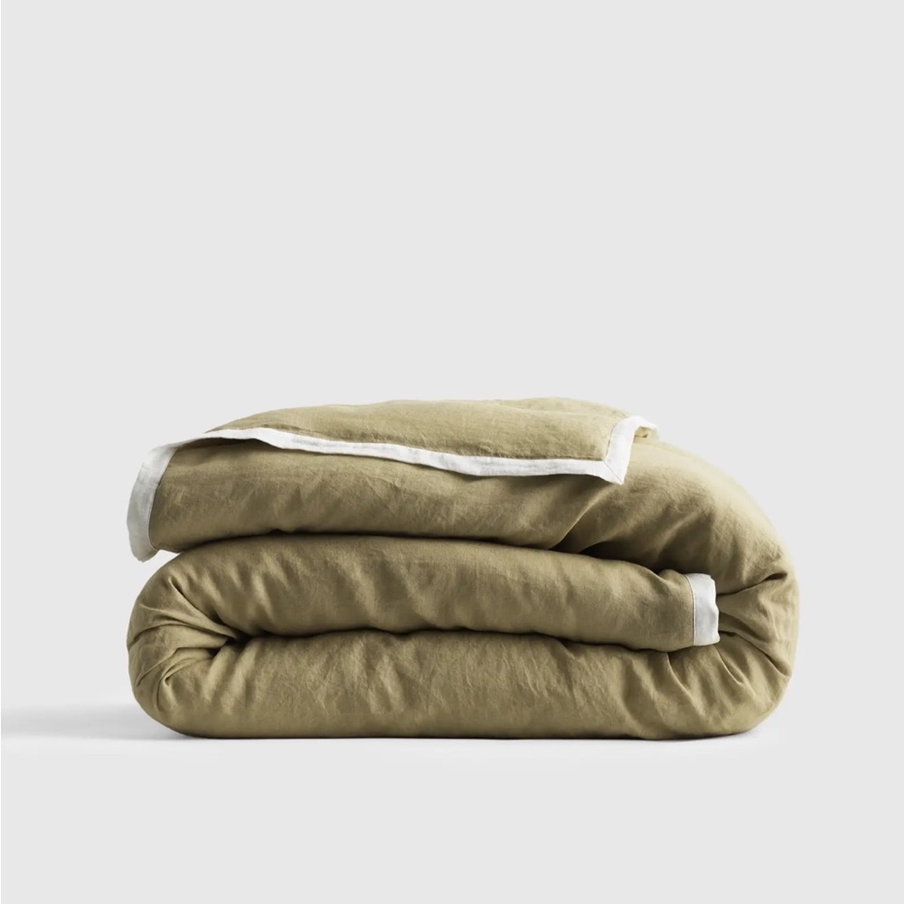 NWOT QUINCE Contrast Flange Duvet Cover